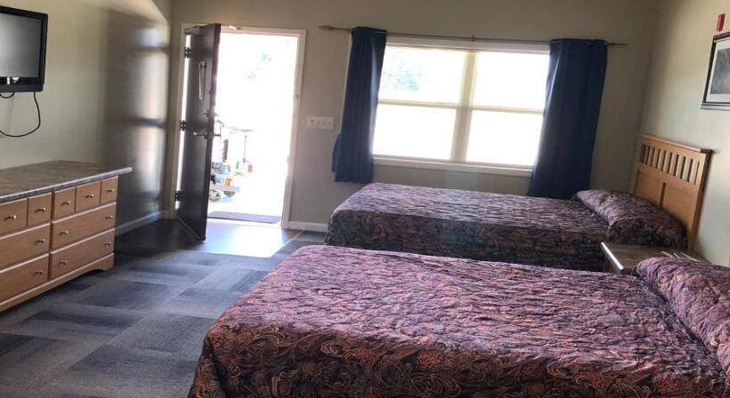 Номер Стандарт, Weiss Lake Lodge