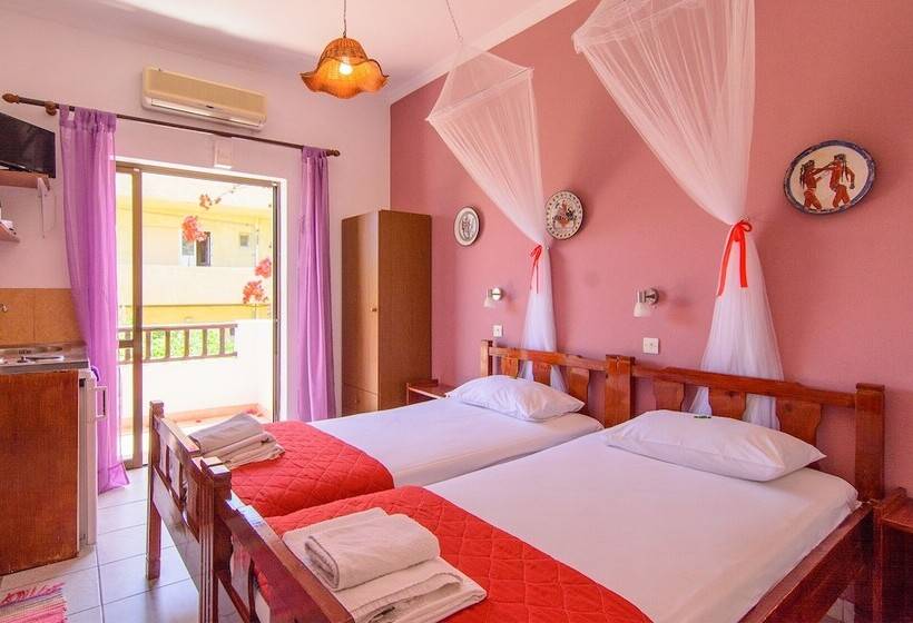 Номер Стандарт, Savas Rooms