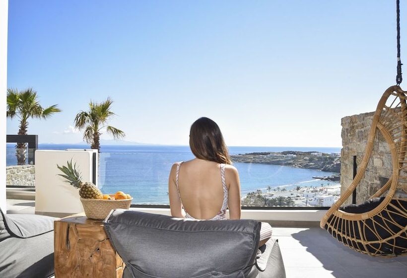 سوییت سوپریور با چشم‌انداز دریا, Tropicana Hotel , Suites & Villas Mykonos