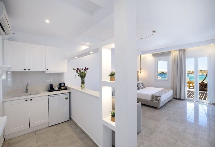 سوئیت اجرایی با مشاهده, Tropicana Hotel , Suites & Villas Mykonos
