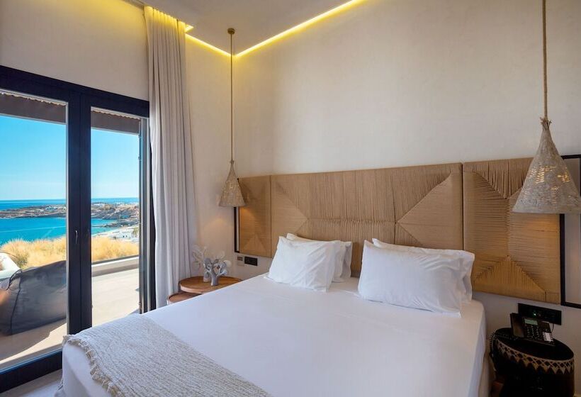 سوییت سوپریور با چشم‌انداز دریا, Tropicana Hotel , Suites & Villas Mykonos