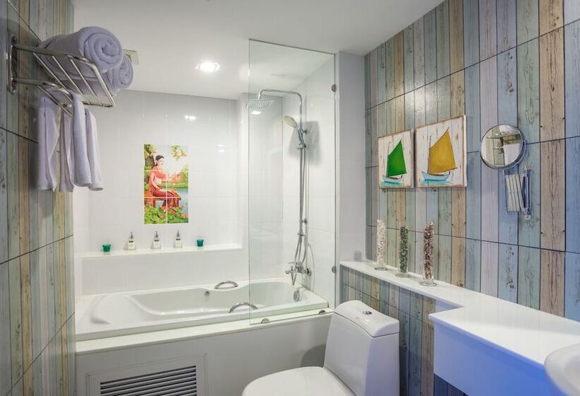 سوئیت دلوکس 2 خوابه, Almali Rawai Beach Residence