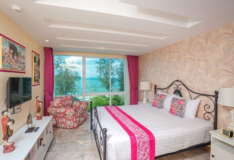 سوئیت پریمیوم 2 خوابه, Almali Rawai Beach Residence