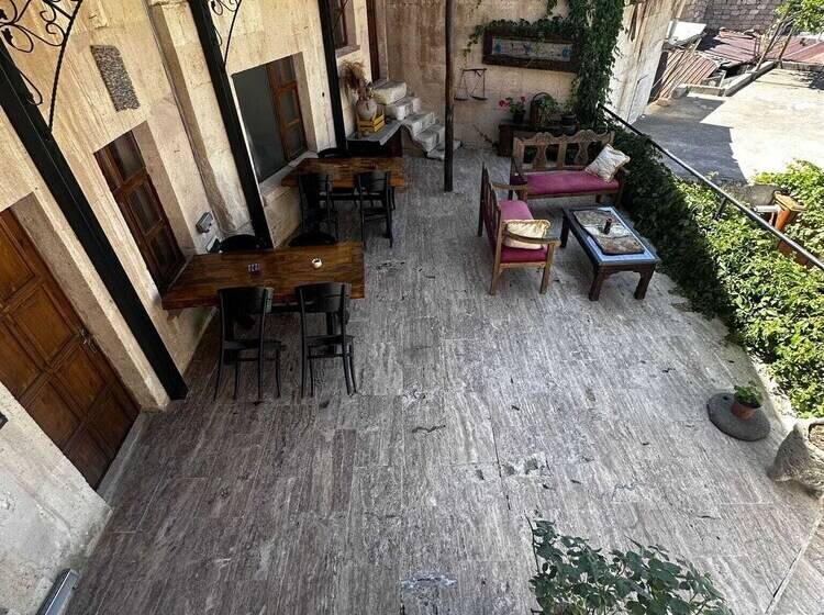 اتاق لوکس, Cappadocia Cave House