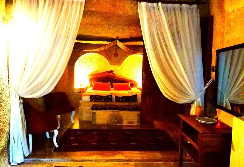 سوییت خانوادگی, Cappadocia Cave House