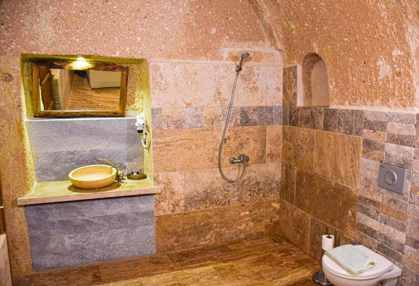 اتاق لوکس با تخت بزرگ, Cappadocia Cave House