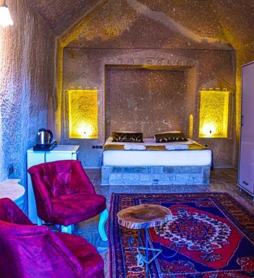 اتاق لوکس با تخت بزرگ, Cappadocia Cave House
