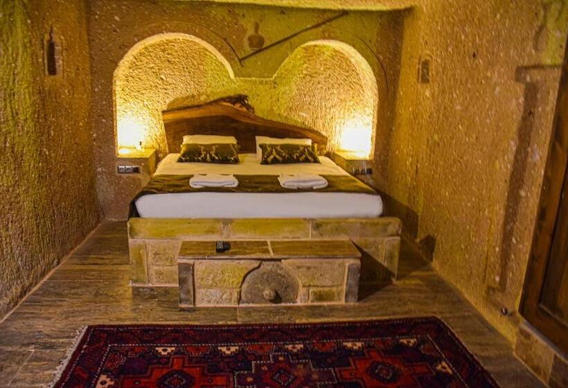 سوییت خانوادگی, Cappadocia Cave House
