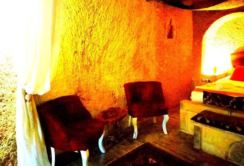 سوییت خانوادگی, Cappadocia Cave House