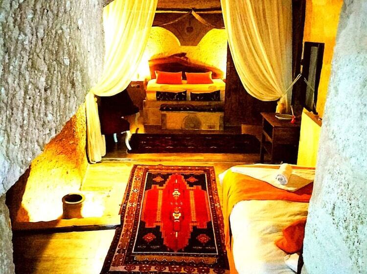 سوییت خانوادگی, Cappadocia Cave House