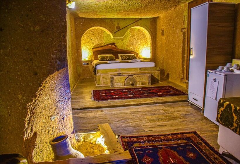 سوییت خانوادگی, Cappadocia Cave House