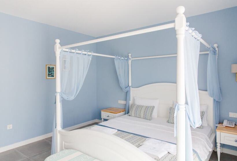 Номер Deluxe Вид на Город, Luvi Kaş Otel   Adults Only