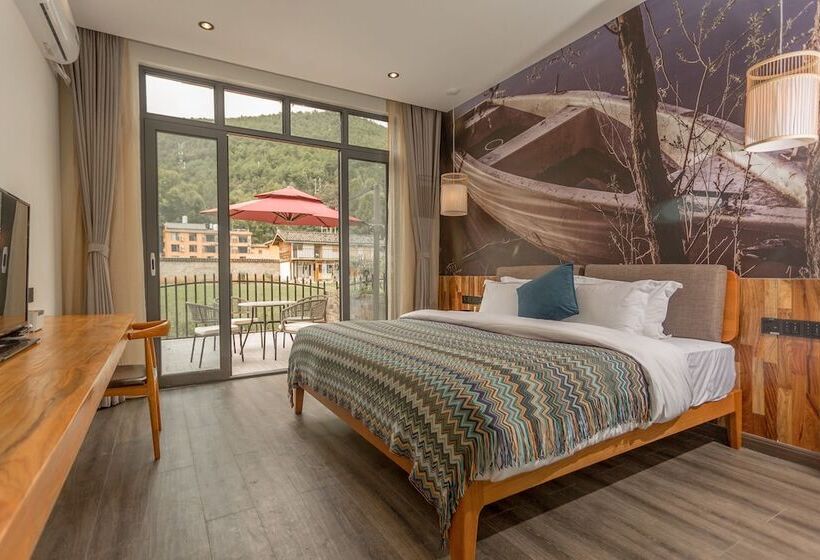 اتاق رمانتیک, Purmei Hotel Lugu Lake