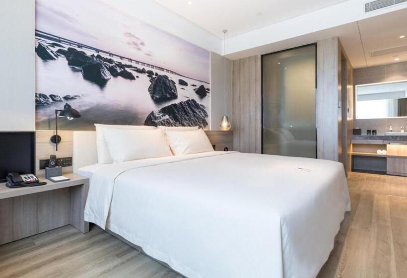 سوئیت با چشم‌انداز, Atour Hotel Xiamen Jimei University