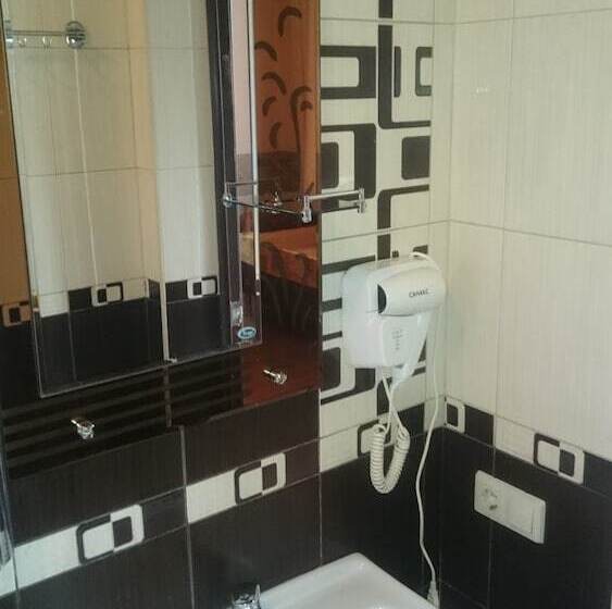 اتاق استاندارد چهار تخته, Vavilon   Hostel