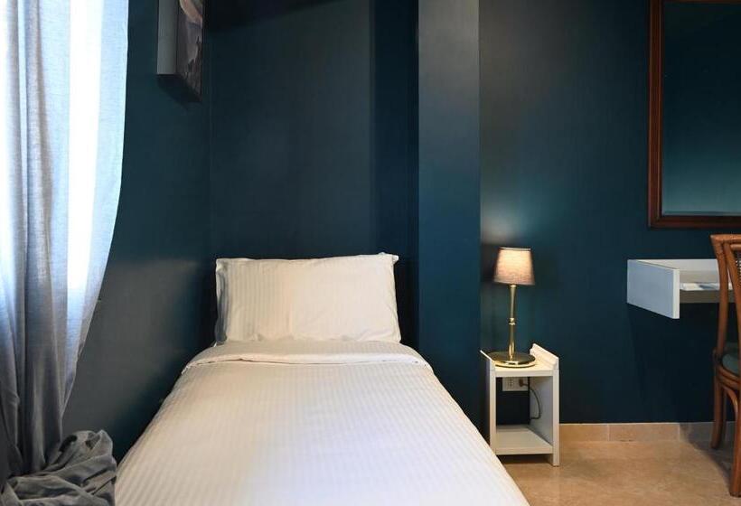 스탠다드 트리플 룸, Il Ciocco Hotels