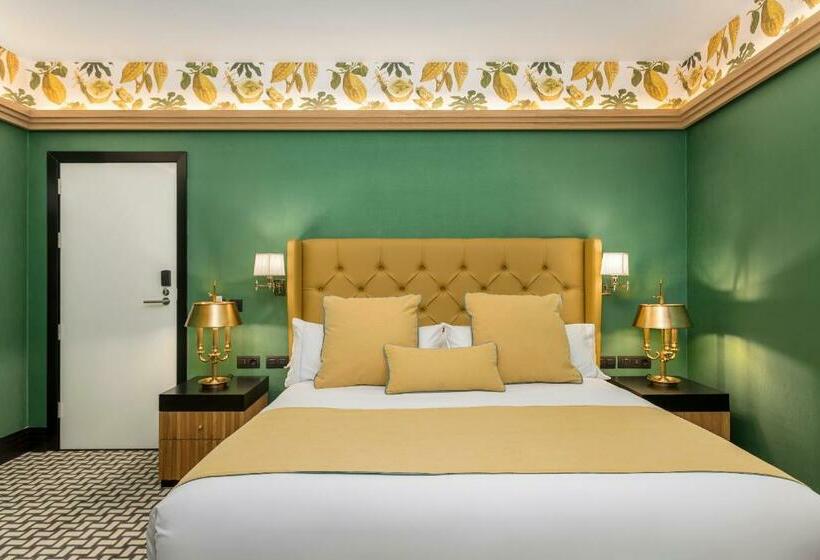 اتاق استاندارد, Room Mate Alba
