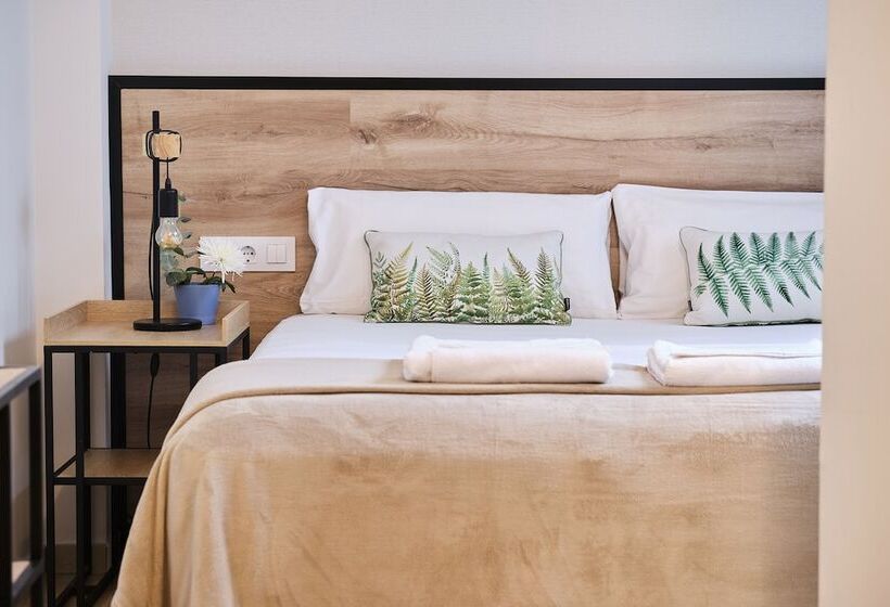 Standaardkamer aan de Binnenplaats, Sweet Sevilla Suites