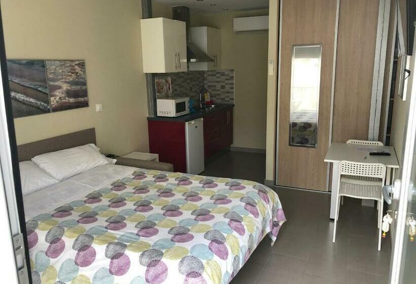 Студия Стандарт, Apartamentos Turísticos María Guerrero