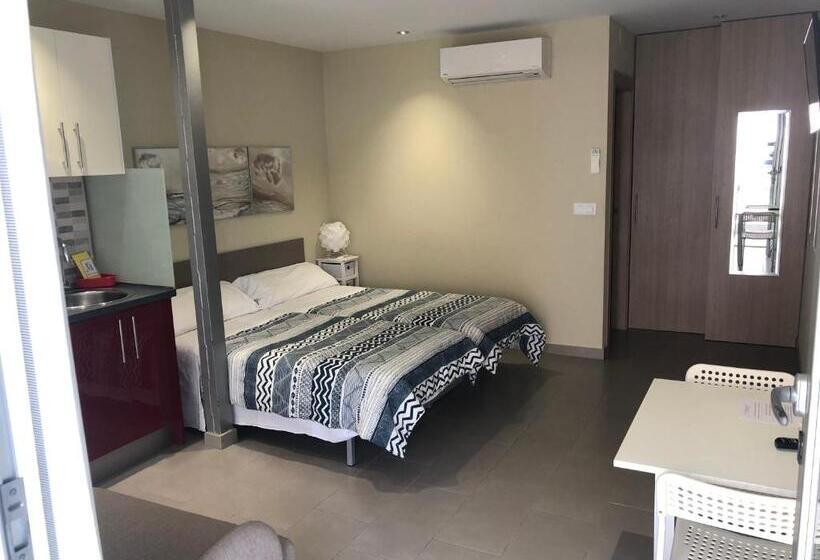 Студия Стандарт, Apartamentos Turísticos María Guerrero