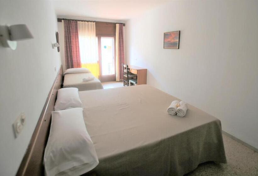 Семейный Номер Superior, Hostel Costa Brava