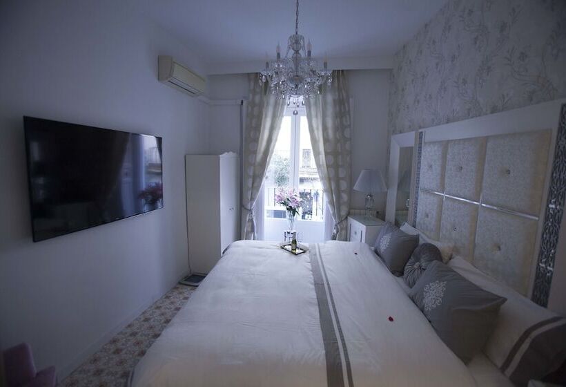 سوییت سوپریور, Hostal Casa Boutique