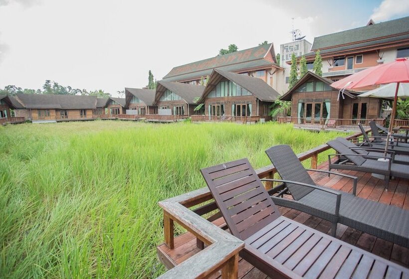 ویلای 2 خوابه, Rice Farm Villa Suratthani