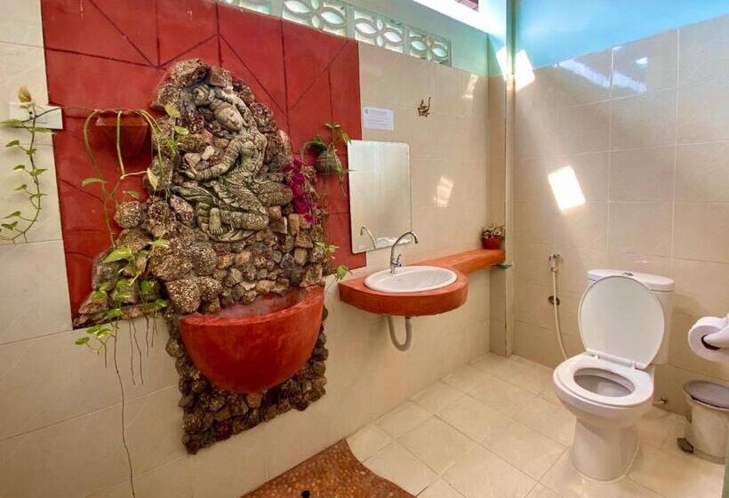 اتاق استاندارد, Shanti Lodge Phuket