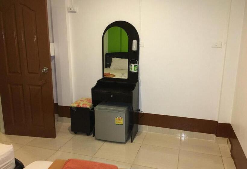 Номер Deluxe, Lucky Guest House
