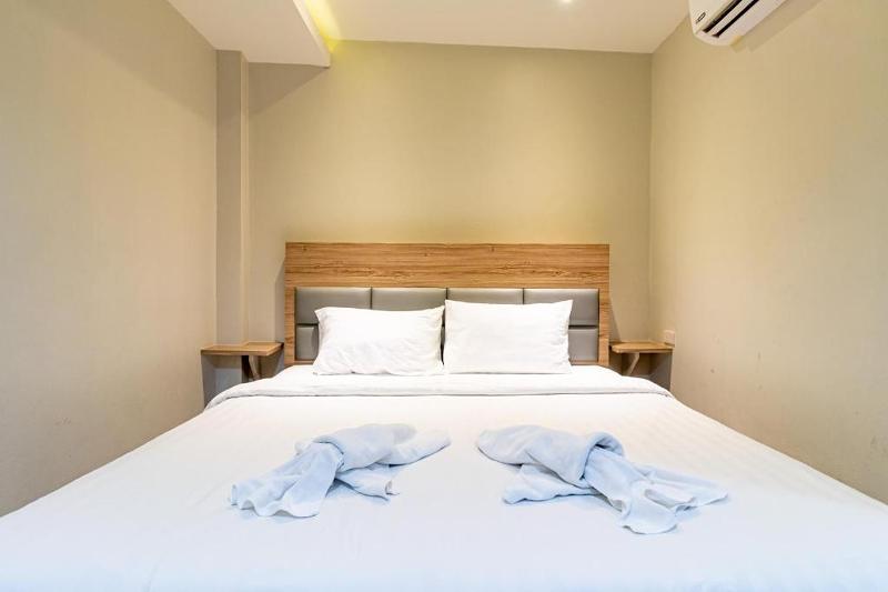 اتاق استاندارد, Oun Residence