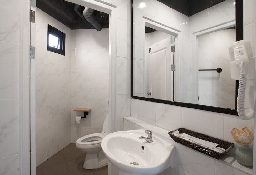 Quarto Superior, Rest24 Residence