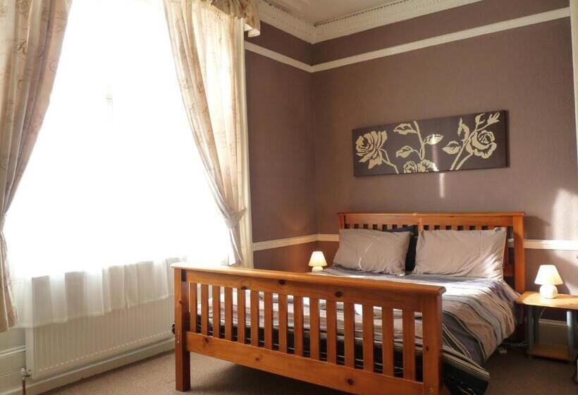 Economy Triple Room, Arbour Guest House