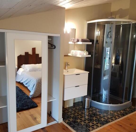 Номер Стандарт, A La Maison De Sophie