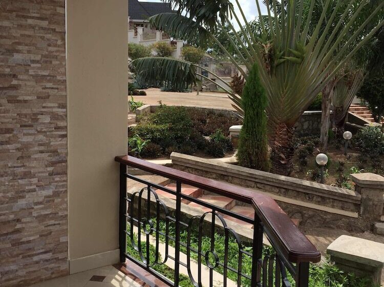 اتاق لوکس یک تخته, The Lahe Hotels
