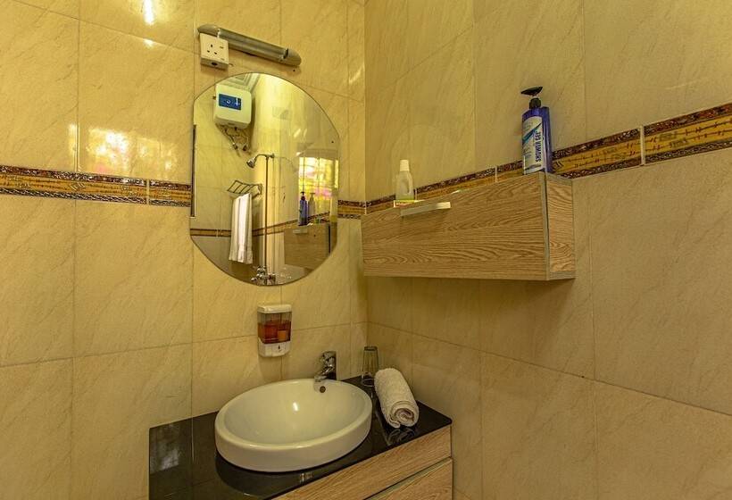 اتاق لوکس یک تخته, The Lahe Hotels