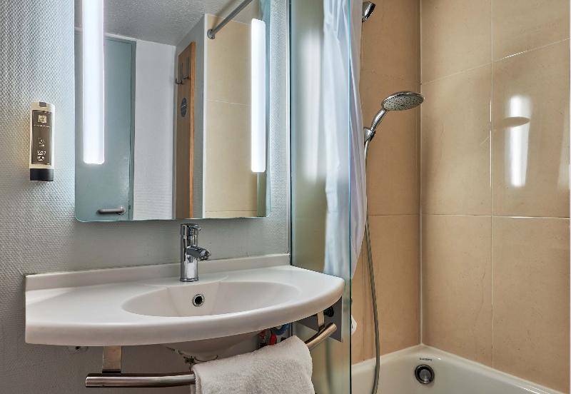 اتاق استاندارد, B&b Hotel Caen Sud