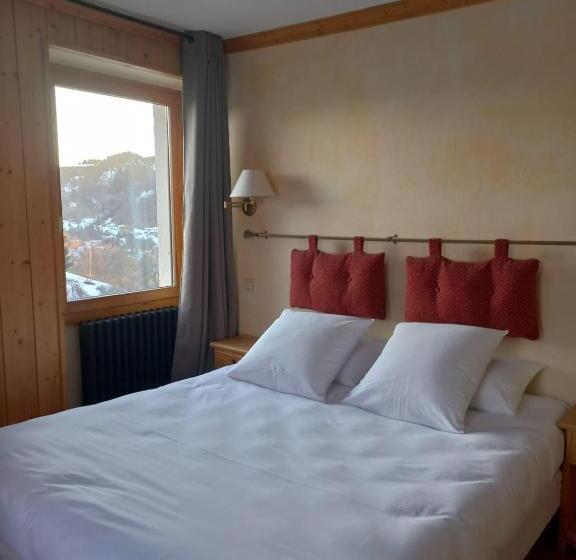 اتاق استاندارد با بالکن, Chalet Hotel Le Mont Bisanne