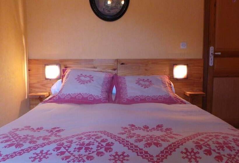 Трехместный Номер Классика, Auberge De La Canardière