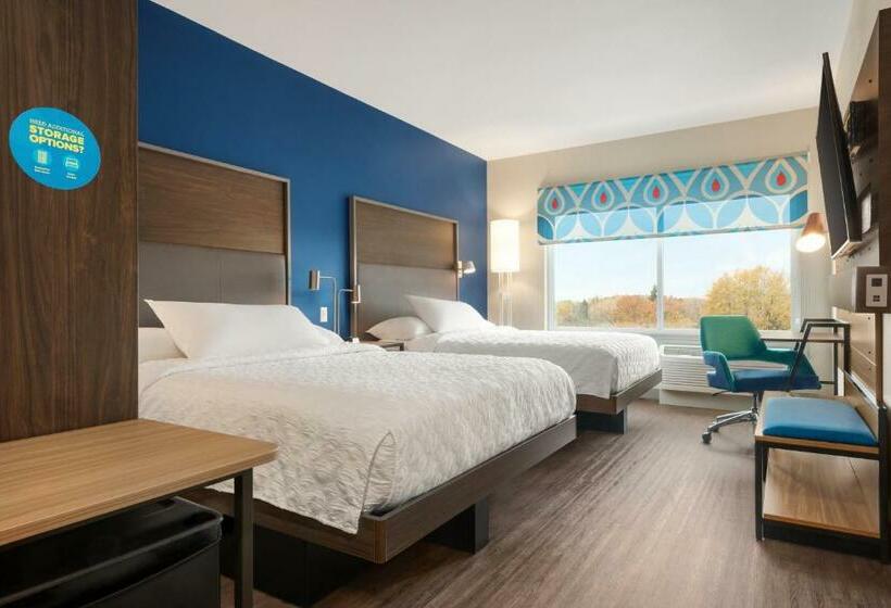 스탠다드 룸, Tru By Hilton Milwaukee Brookfield