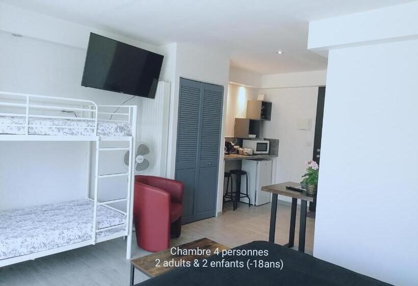 اتاق استاندارد, Chambres D'hotes Grace