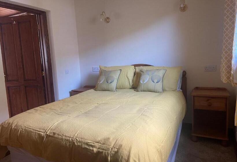 Апартаменты Deluxe 1 Спальня, Fairladies Barn Guest House
