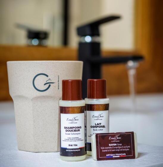 اتاق سوپریور, La Garenne