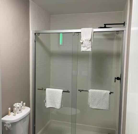 Люкс Повышенной Комфортности, Luxor Inn & Suites, A Travelodge By Wyndham