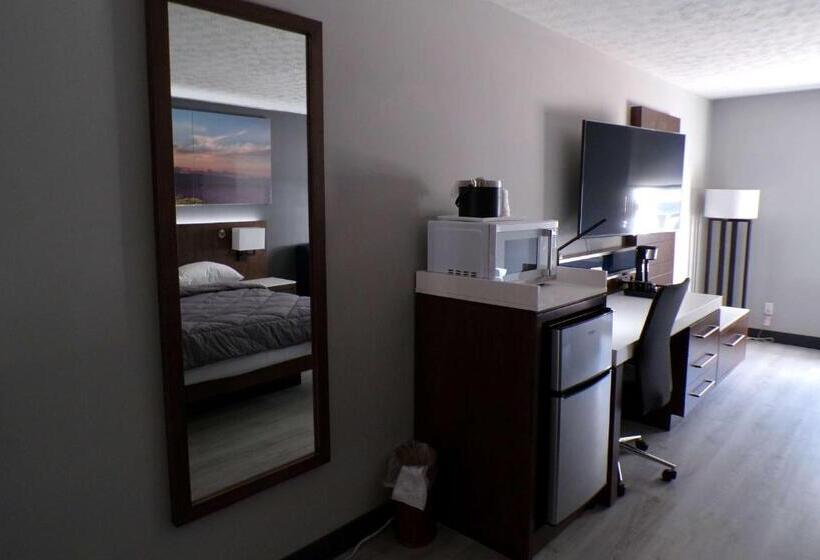 Люкс, Luxor Inn & Suites, A Travelodge By Wyndham