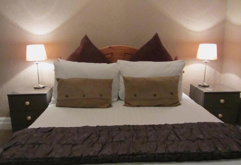 Номер Стандарт, Monties Guest House   Adults Only