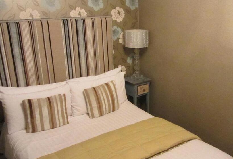Номер Стандарт, Monties Guest House   Adults Only