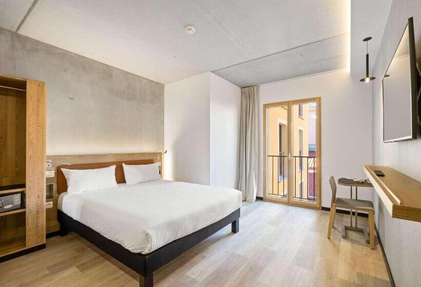 اتاق استاندارد, Ibis Styles Ajaccio Napoleon