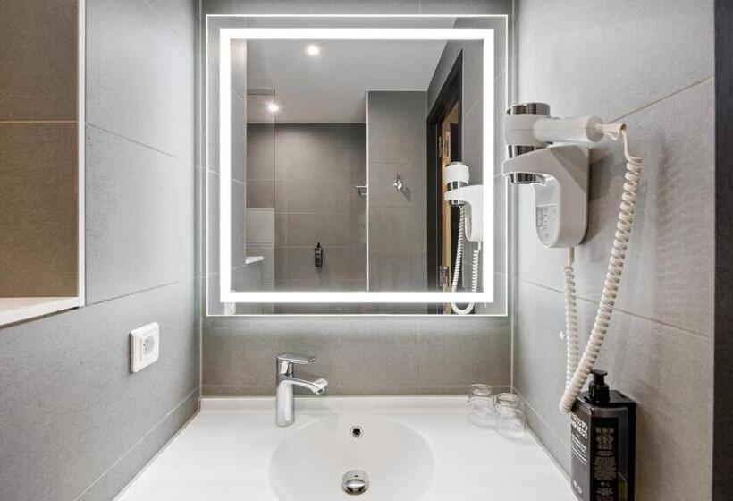 اتاق استاندارد, Ibis Styles Ajaccio Napoleon