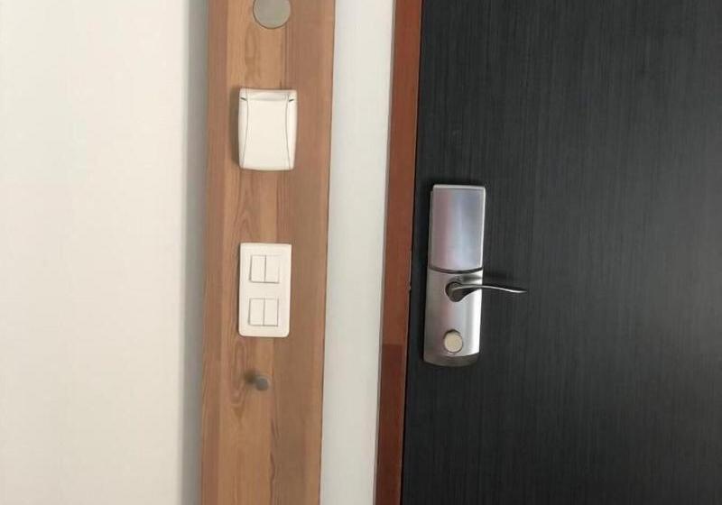 اتاق استاندارد, Ibis Styles Ajaccio Napoleon