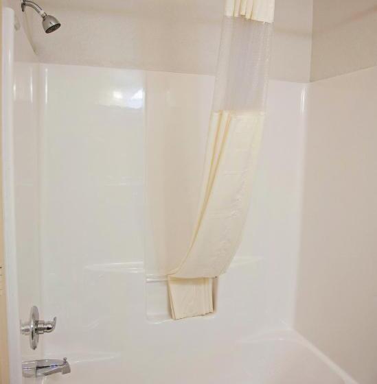 标准间, Big Lake Inn And Suites